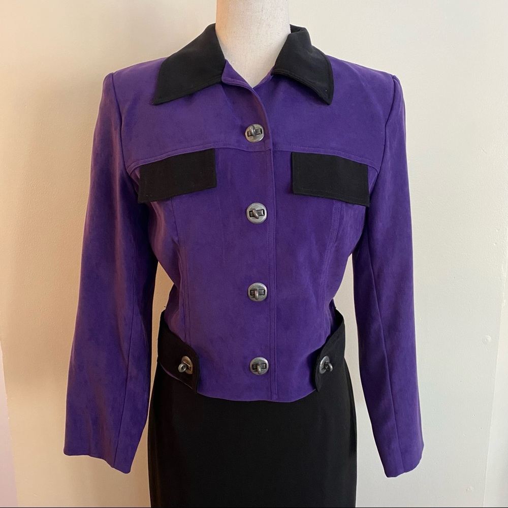 Vintage 90’s Cropped Jacket w/ Metal Twist-lock Buttons size 6